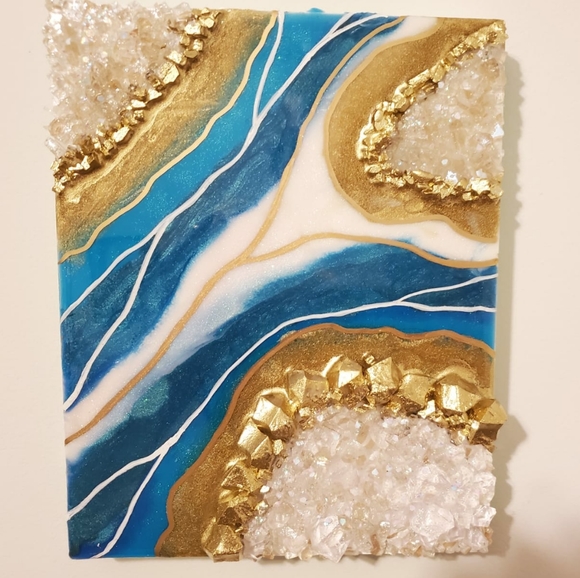 **Sold** Wall Art - Geode art piece (Resin) - Picture 6 of 6